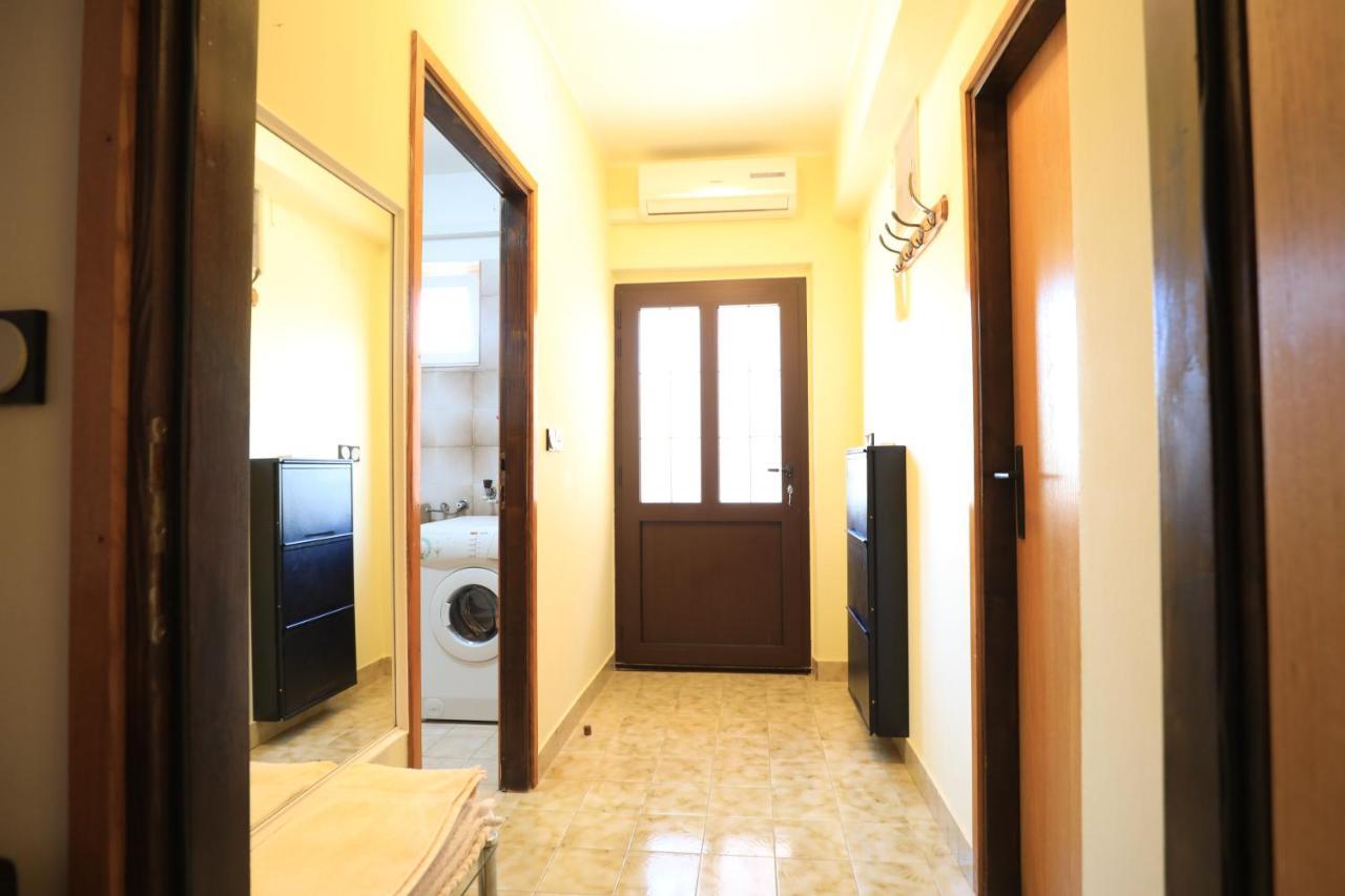 Apartmani Lovorka 普纳特 外观 照片